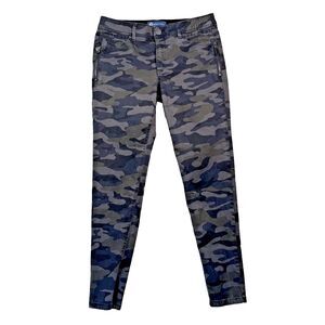 Democracy AB Solution Jeans Women's Size 8 Gray Black Camo Army Urban Grunge